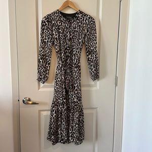 Banana Republic Leopard print midi dress